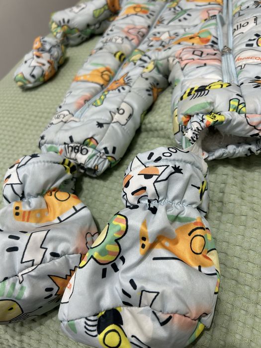 Продам детский комбинезон