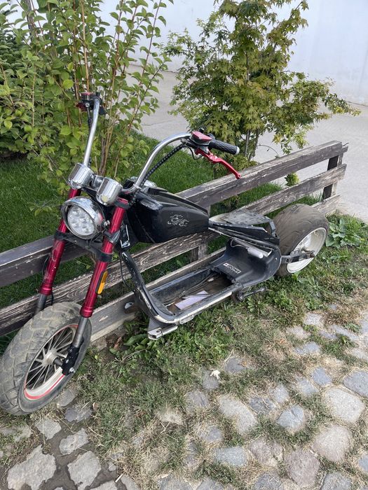 Dezmembrez scuter electric harley davidson