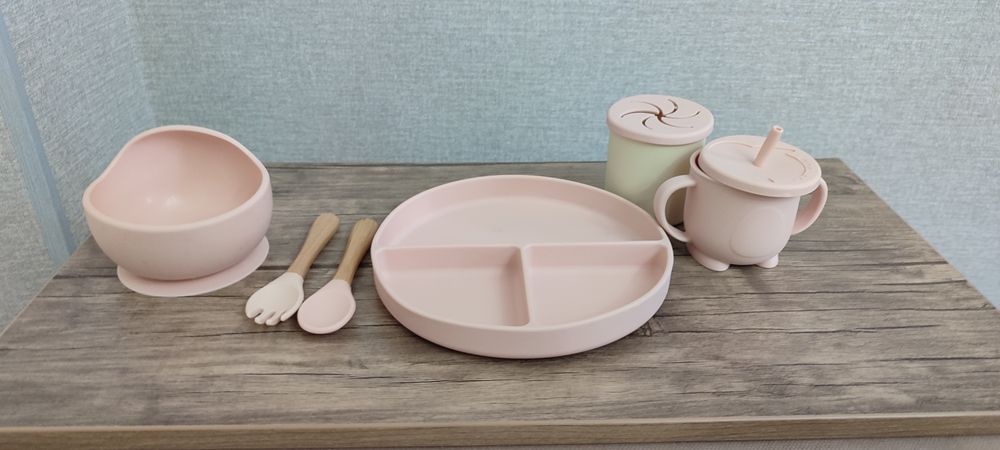 Силиконовая посуда для детей