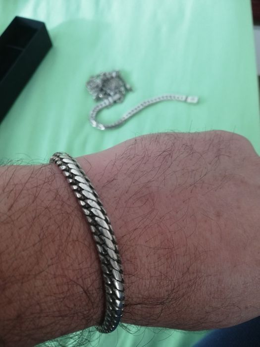 Сребро, гривна и ланец