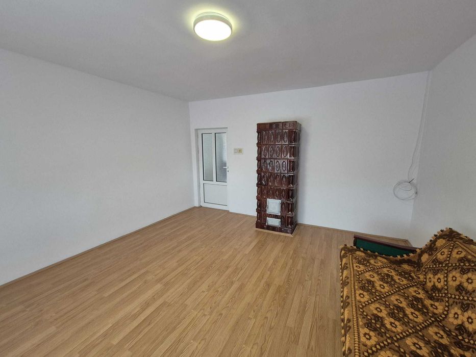 Casă de vânzare în Macea (jud. Arad), 2 dormitoare , teren 1400 mp