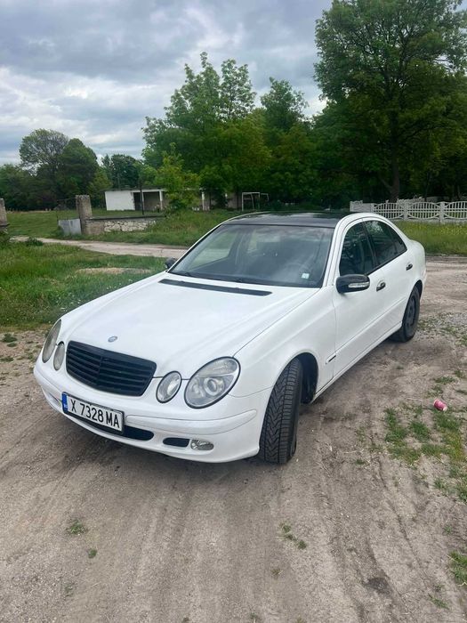 Mercedes-Benz E 220
