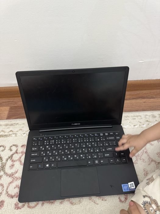 Ноутбук сатылады