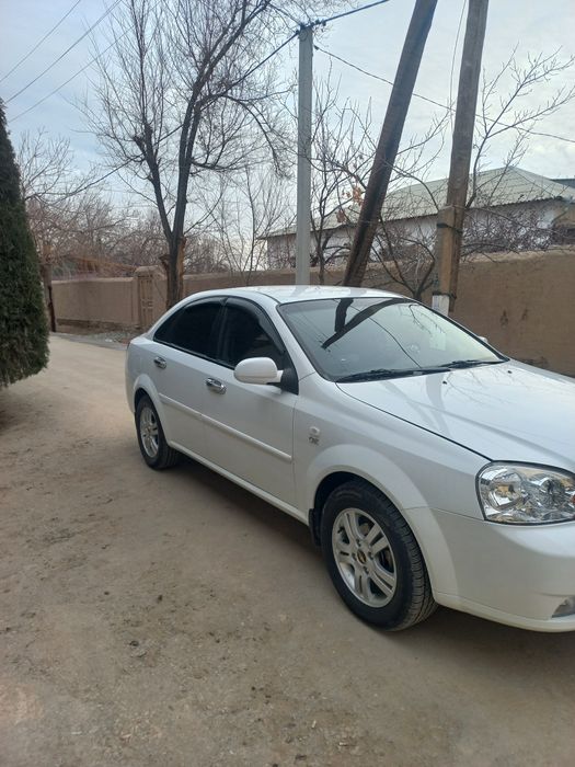 Лассети сотилади