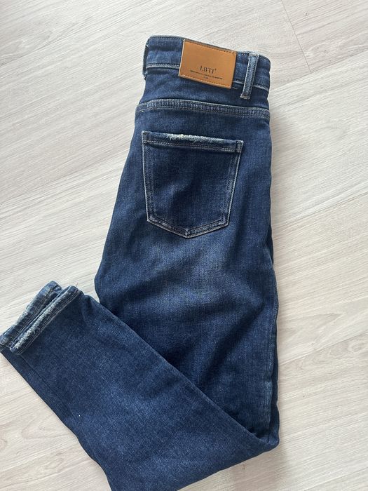 Джинсы женские в почти новые