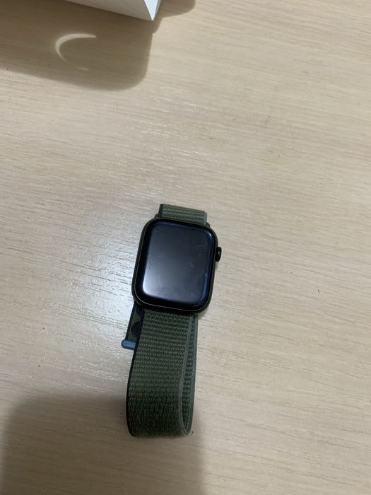 Продам Apple Watch7