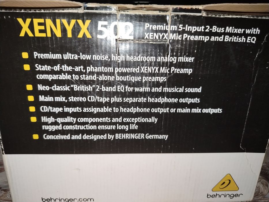 Miksherniy pult Behringer XENYX 502  sotiladi