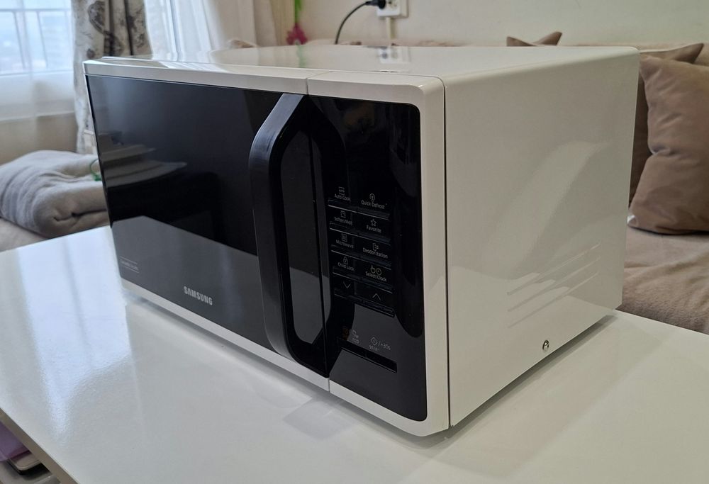 Микровълнова печка Samsung