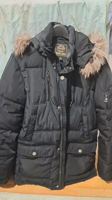 Мужской куртка сатылады