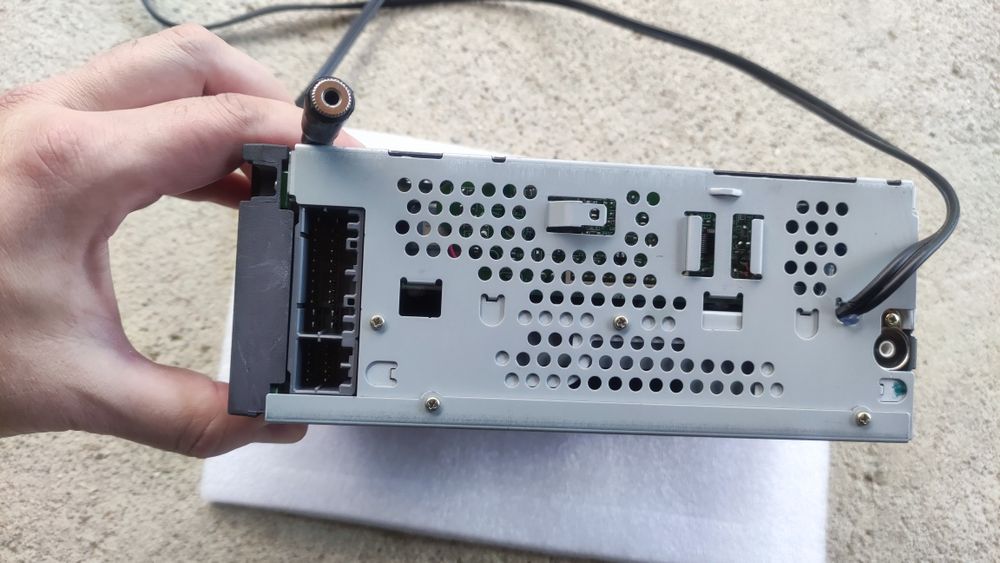 Плеър( cd/tape )за Crysler