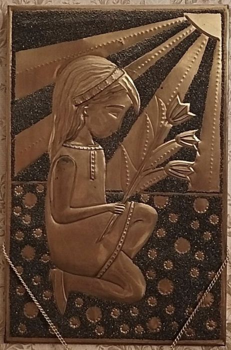 Чеканка. Девочка.