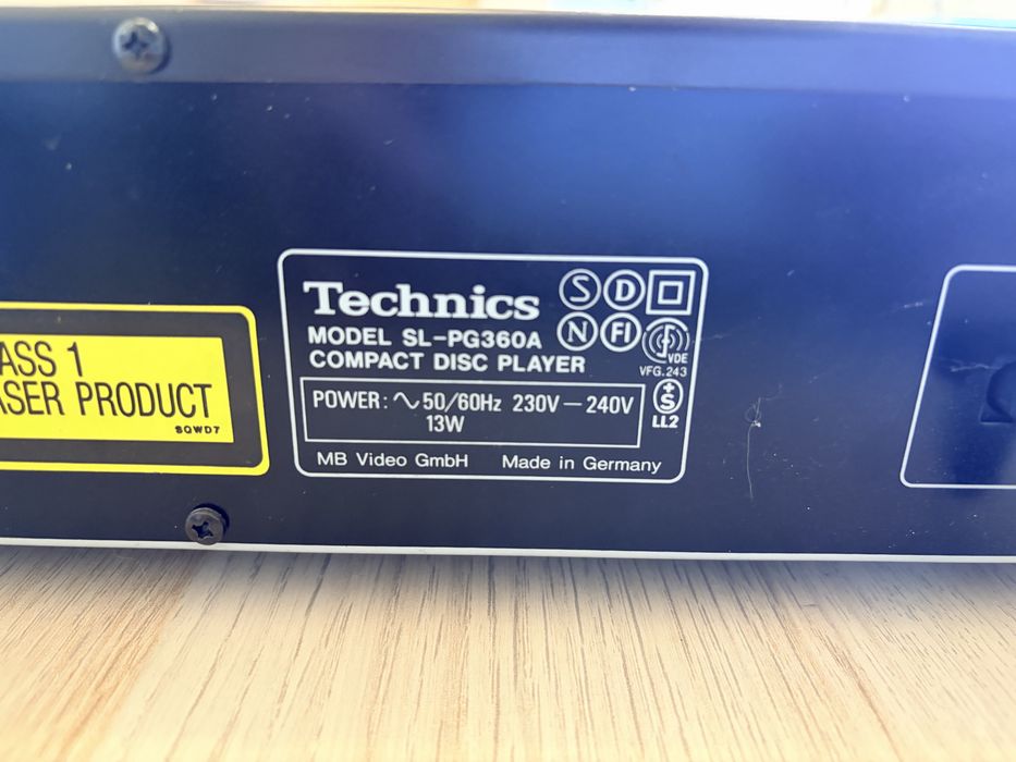 Сет Усилвател и CD плеър Technics