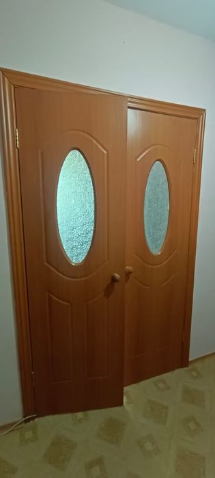 Продаю межкомнатные двери