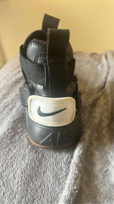 Дамски обувки Nike huarache city