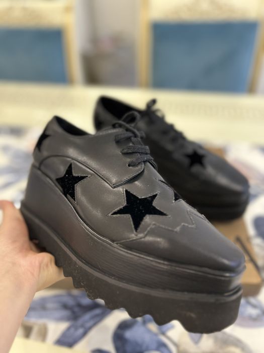 Ботинки черные