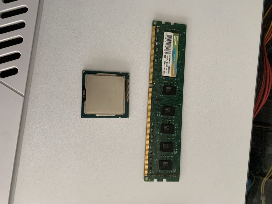 Продавам процесор с рам