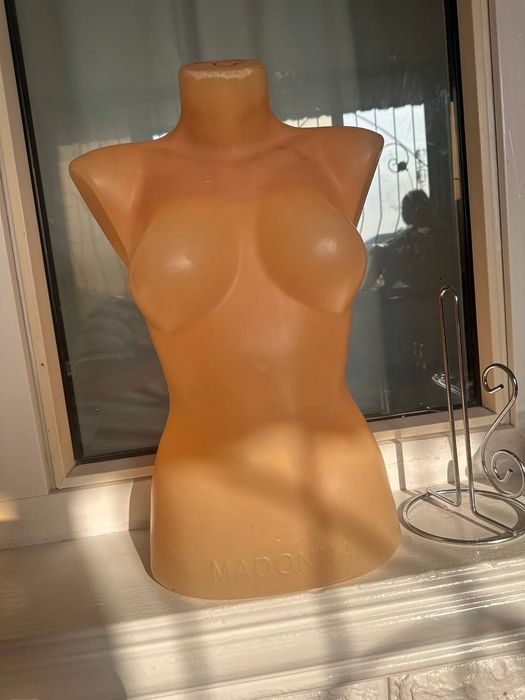 Маникен для торговли