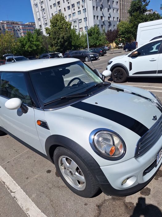 Vând MINI Cooper D 1.6 Diesel (2011) - Euro 5 - 112 CP - Impecabil