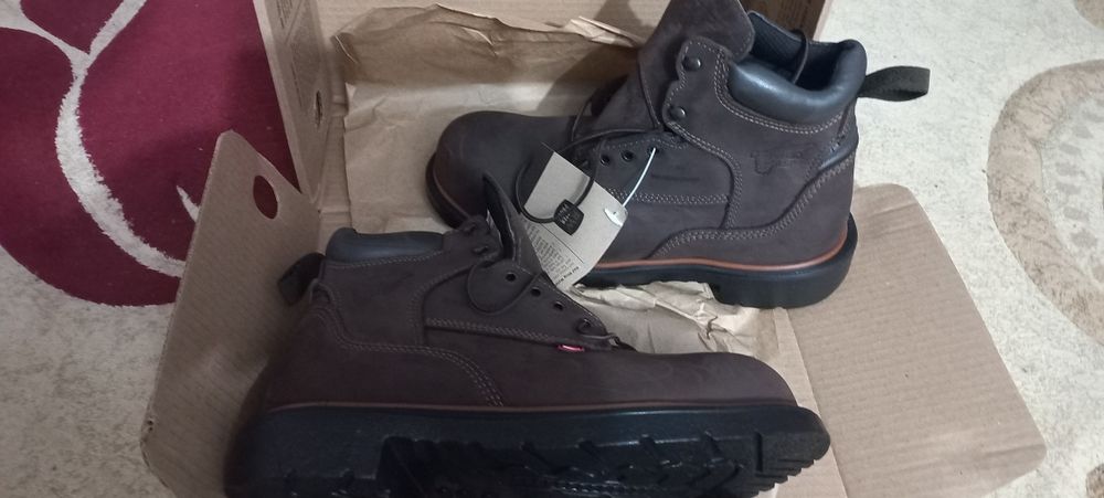 Спец.одежда для безопасности.