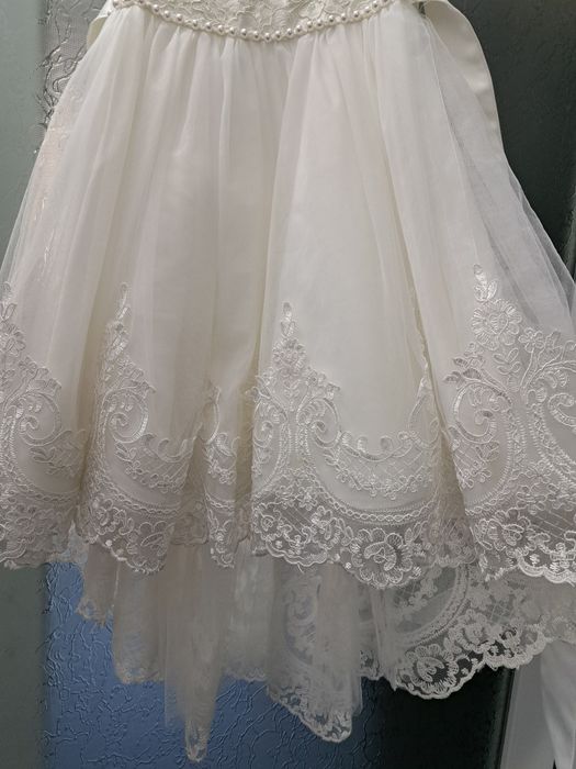Rochie fetita alba ocazie cu broderie