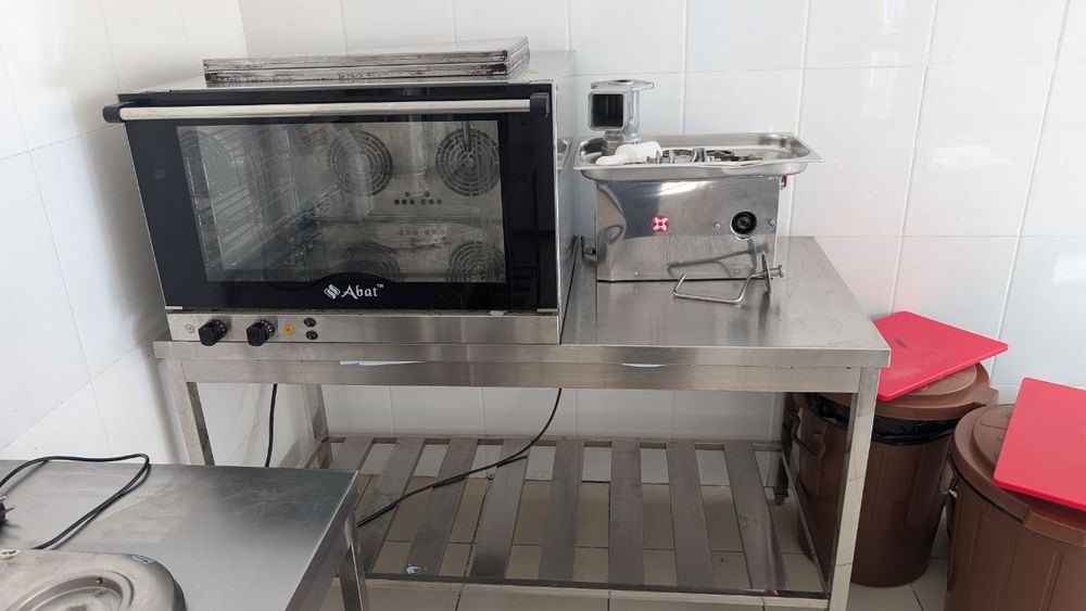 Срочно продается профессиональное кухонные оборудование