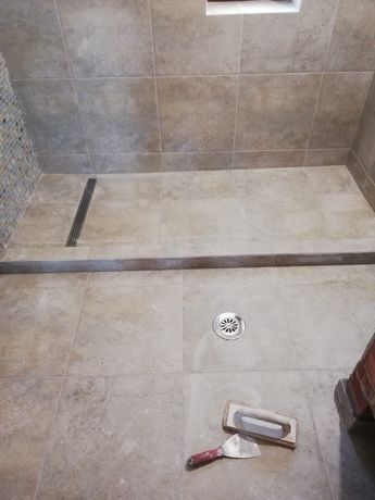 Montaj gresie,faianță, travertin, marmura, granit, Piatra