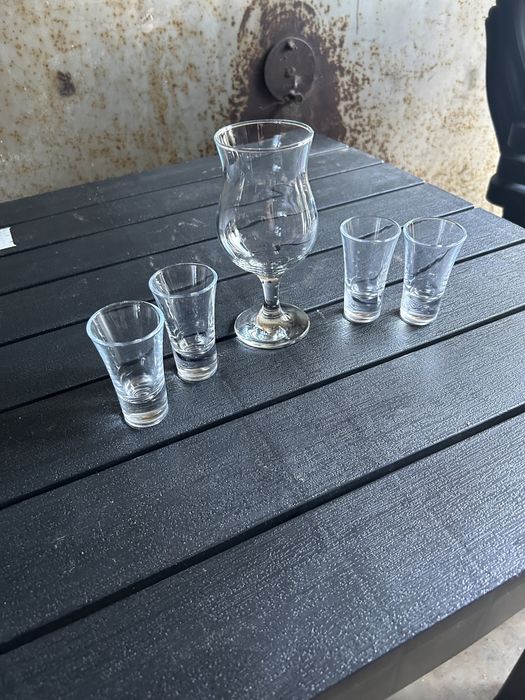 Продам столовую посуду