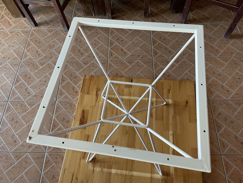 Маси за ресторант/ кафе/ градина