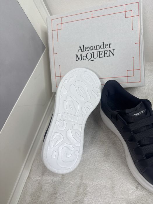 Adidasi Alexander Mcqueen pentru copii / Marimi 20-34