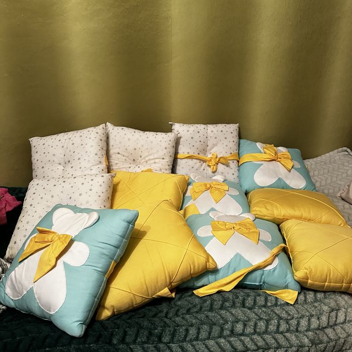 Подушки в деткую кроватку