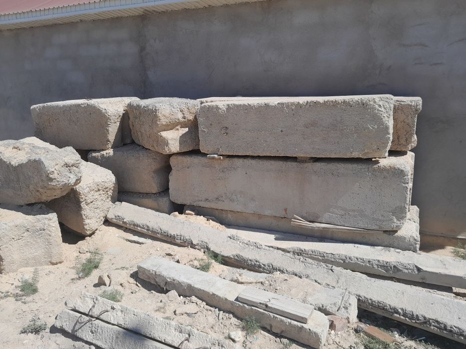 Бетонный блок бу