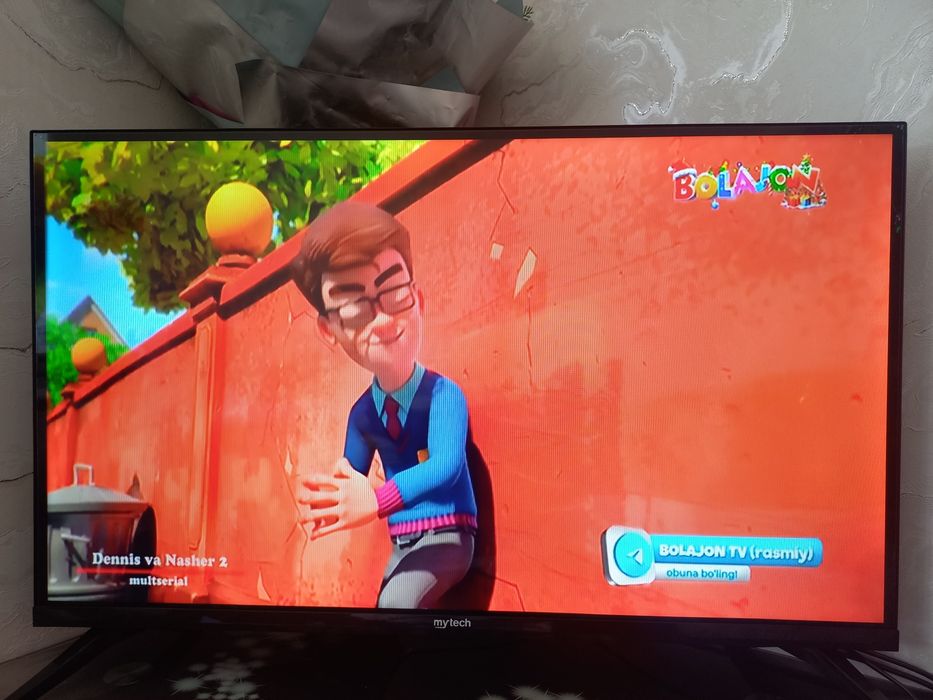 Smart Andiroyit Telvizor