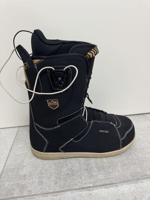 boots deeluxe • Anunturi gratuite • OLX.ro