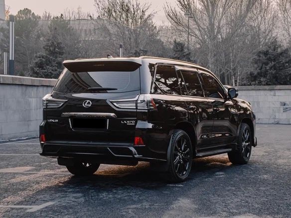 Продам эксклюзив Lexus LX 570 Black Vision Full.