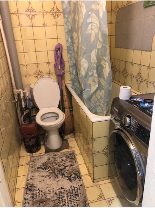 Kivartira bor oqiydigan ishleydigan bollaga