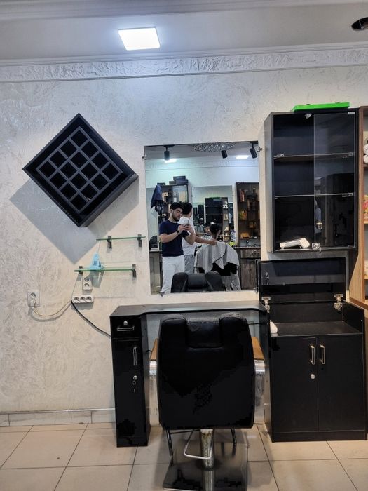 Sartaroshlar uchun mebel