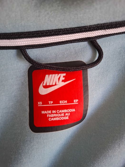 Hanorac Nike Tech