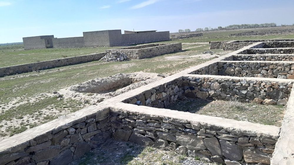 Срочно недостроеный участок загородом