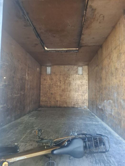 Isuzu 5 tonna sotiladi holati zur samarqand moshin
