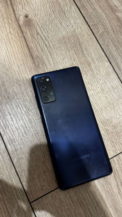 Samsung S20Fe Тем