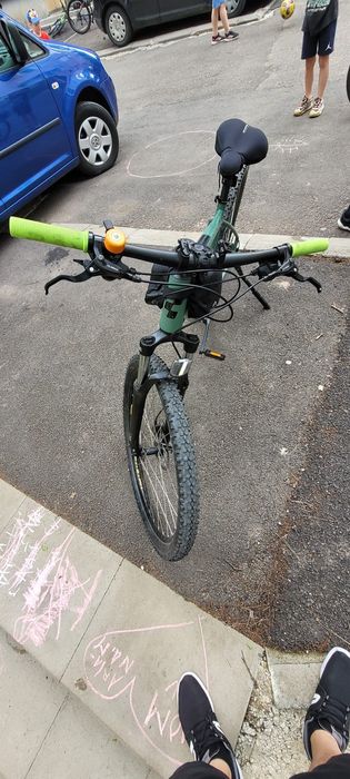 Vând Bicicleta cube