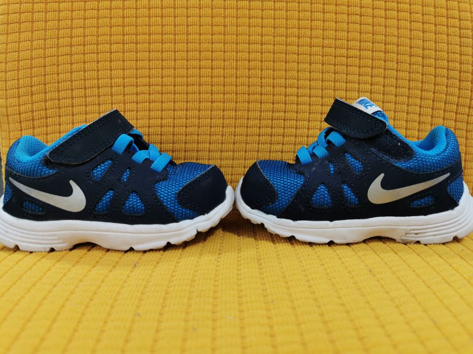 Adidași Nike originali copii 21 ca noi
