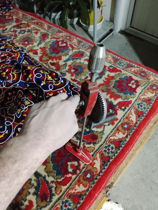 Ручной инструмент дрел