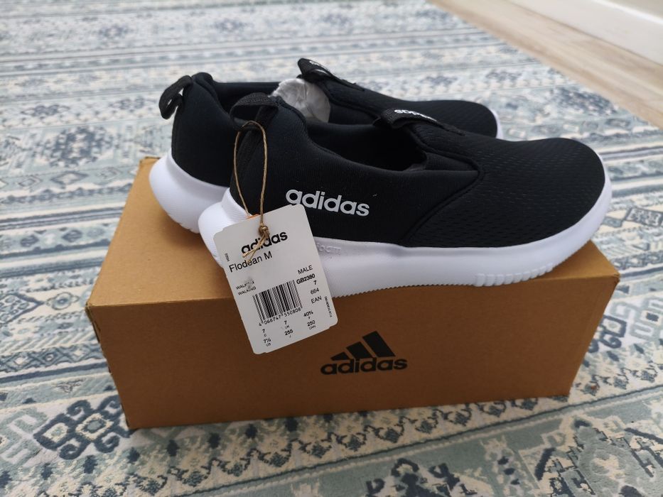 Новые мужские кроссовки Адидас Adidas 39размер