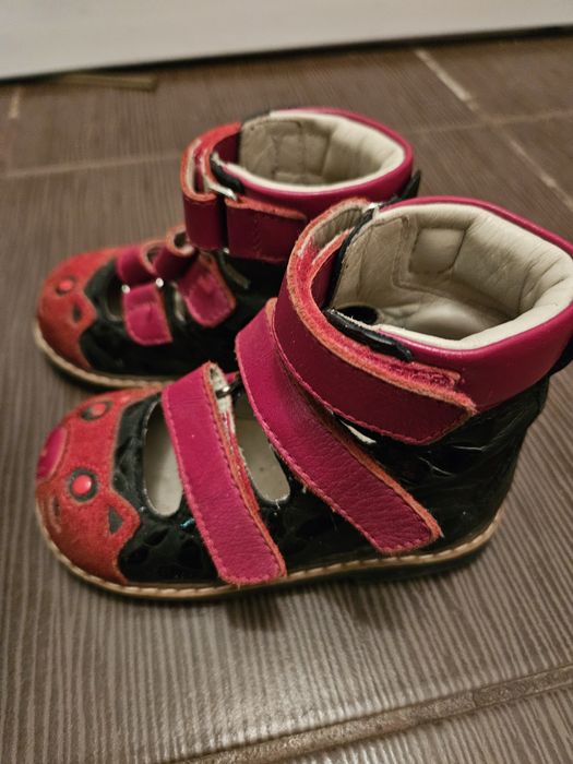 Pantofi fetite mas 23