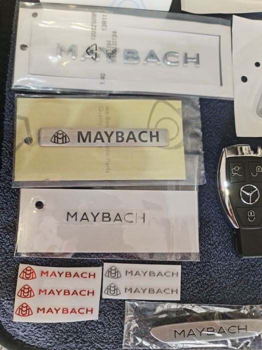 Емблема за Мерцедес Майбах Mercedes Maybach