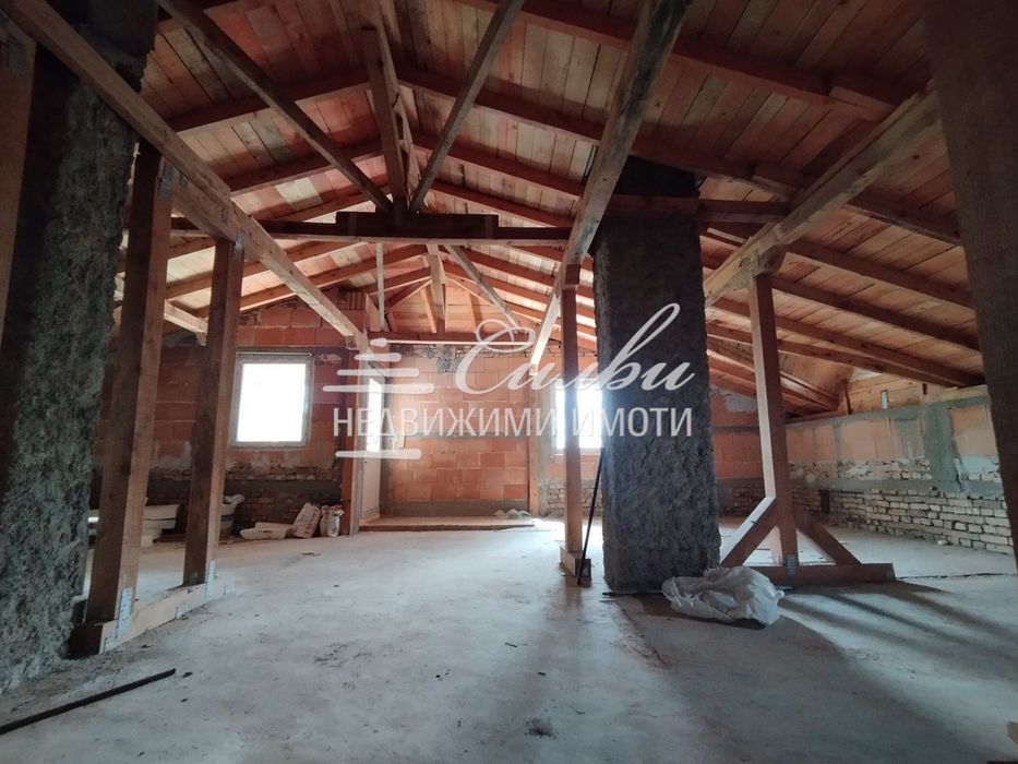 Продава се Къща в Шумен, Дивдядово - 217 кв.м за 1011 €/кв.м - Снимка #9