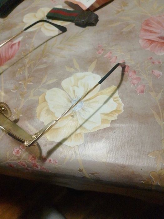 Cutler and gross of London vintage chat gtp казва че са оригинални