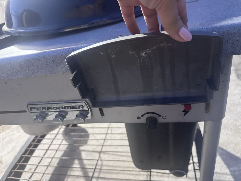 Gratar gaz si carbune weber performant