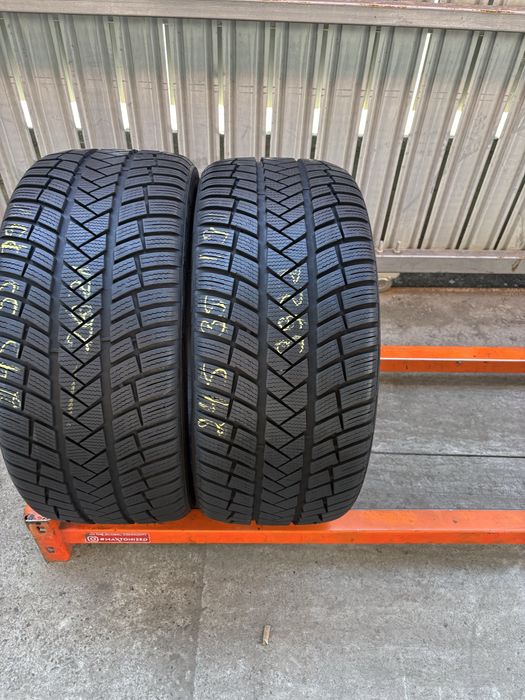 Anvelope Iarna 245/35/19 Vredestein WinTrac Pro 245 35 19 R19